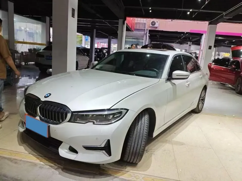 2020 BMW 3 Series 2.0T 184HP L4 8AT,autocango,china used car exporter,china ev exporter,chinese used car exporter,chinese used ev exporter