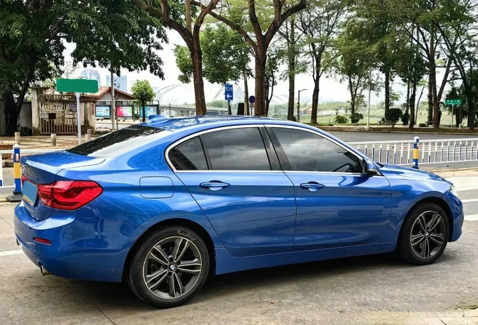 2020 BMW 1 Series 1.5T 140HP L3 7DCT,autocango,china used car exporter,china ev exporter,chinese used car exporter,chinese used ev exporter