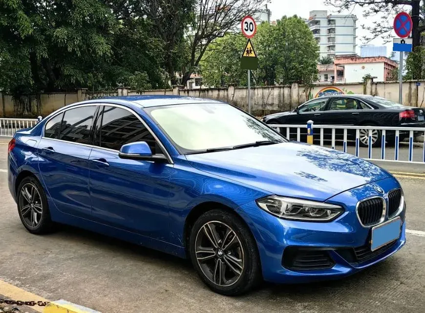 2020 BMW 1 Series 1.5T 140HP L3 7DCT,autocango,china used car exporter,china ev exporter,chinese used car exporter,chinese used ev exporter