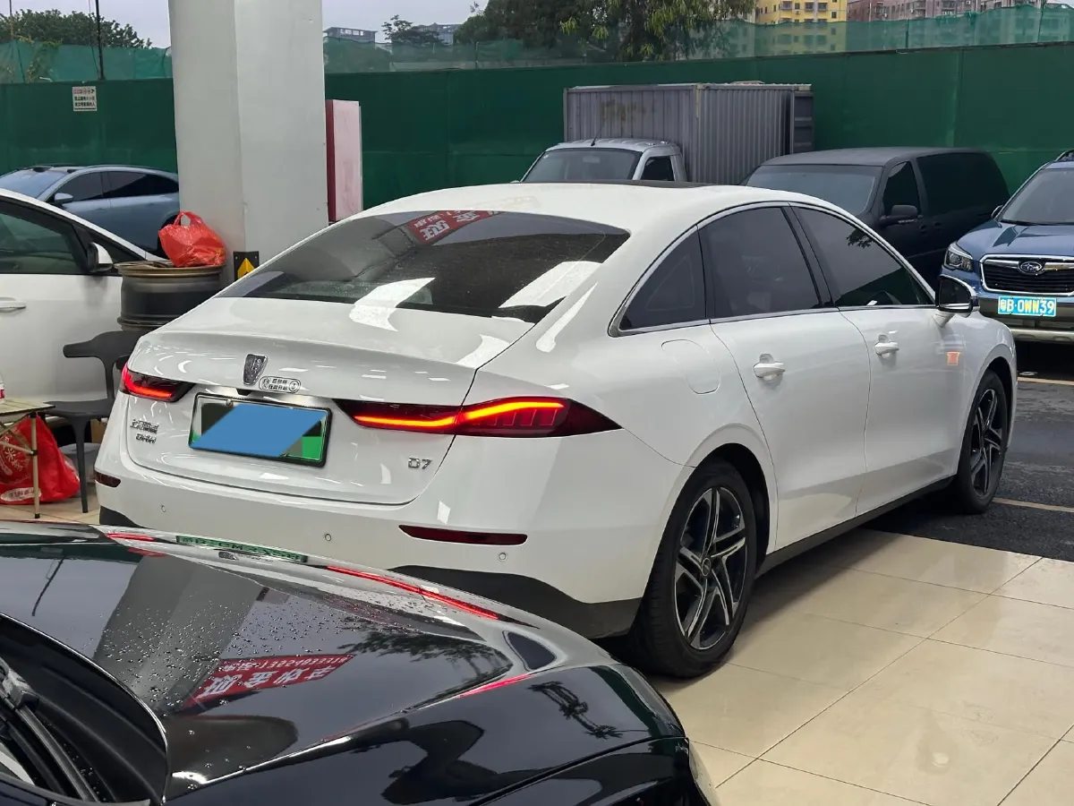 2023 Roewe D7 1.5L 112HP L4 1DHT PHEV 21.4KWH,autocango,china used car exporter,china ev exporter,chinese used car exporter,chinese used ev exporter