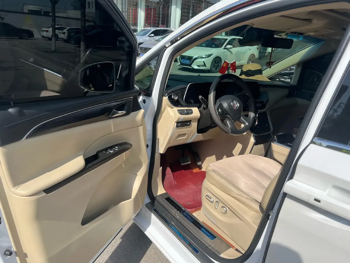 2023 Buick GL8 2.0T 237HP L4 9AT,autocango,china used car exporter,china ev exporter,chinese used car exporter,chinese used ev exporter