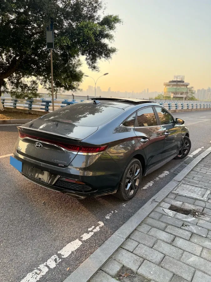 2019 Hyundai La Festa 1.6T 190HP L4 7DCT,autocango,china used car exporter,china ev exporter,chinese used car exporter,chinese used ev exporter