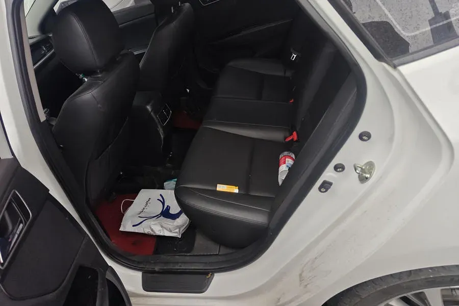 2017 Hyundai Mistra 1.8L 143HP L4 6AT,autocango,china used car exporter,china ev exporter,chinese used car exporter,chinese used ev exporter