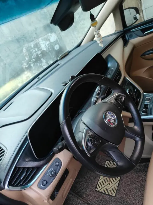 2021 Buick GL8 2.0T 237HP L4 9AT,autocango,china used car exporter,china ev exporter,chinese used car exporter,chinese used ev exporter