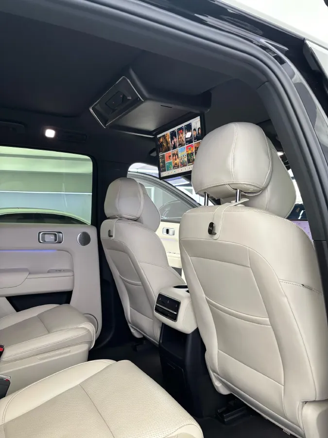 2023 Li L7 Range Extended 154HP REEV 40.9KWH,autocango,china used car exporter,china ev exporter,chinese used car exporter,chinese used ev exporter