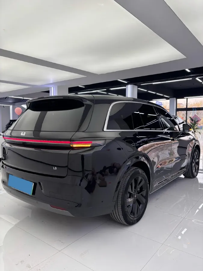 2023 Li L7 Range Extended 154HP REEV 40.9KWH,autocango,china used car exporter,china ev exporter,chinese used car exporter,chinese used ev exporter