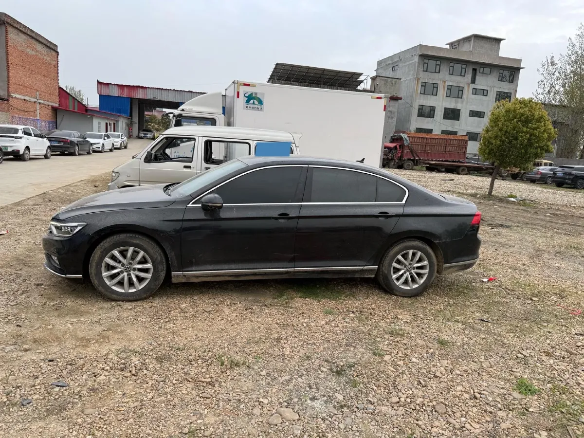 2020 Volkswagen Magotan 1.4T 150HP L4 7DCT,autocango,china used car exporter,china ev exporter,chinese used car exporter,chinese used ev exporter