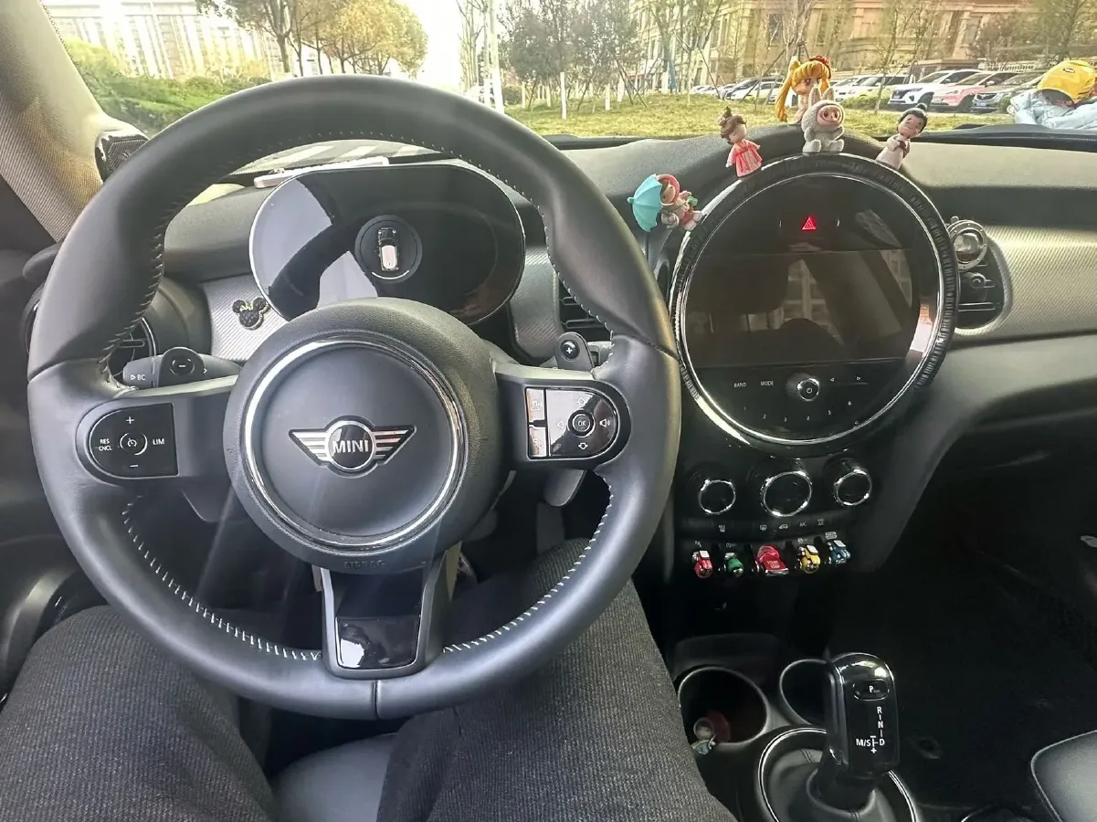 2022 MINI MINI 2.0T 192HP L4 7DCT,autocango,china used car exporter,china ev exporter,chinese used car exporter,chinese used ev exporter