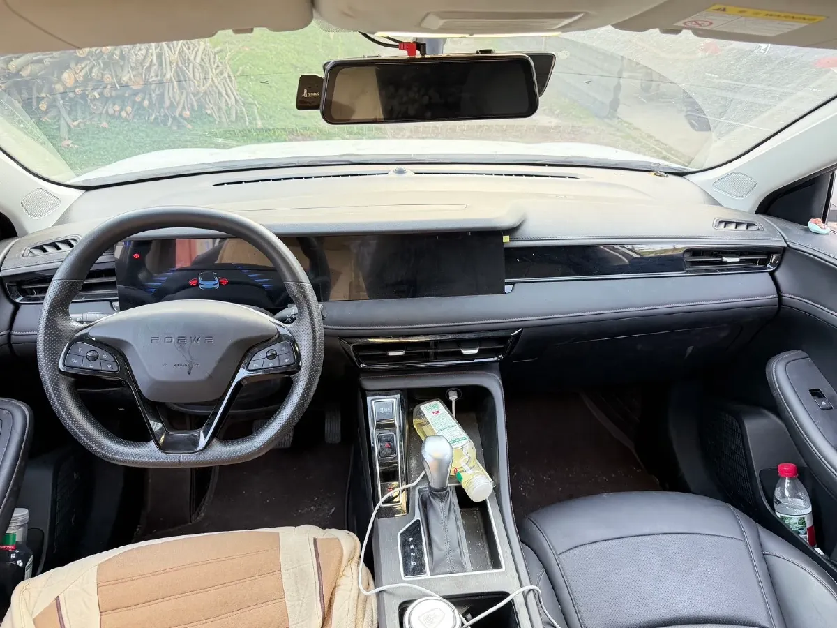 2024 Roewe i5 1.5L 129HP L4 CVT,autocango,china used car exporter,china ev exporter,chinese used car exporter,chinese used ev exporter