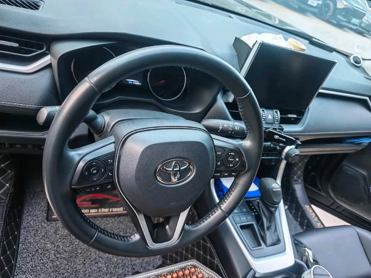 2023 Toyota Wildlander 2.0L 171HP L4 CVT,autocango,china used car exporter,china ev exporter,chinese used car exporter,chinese used ev exporter