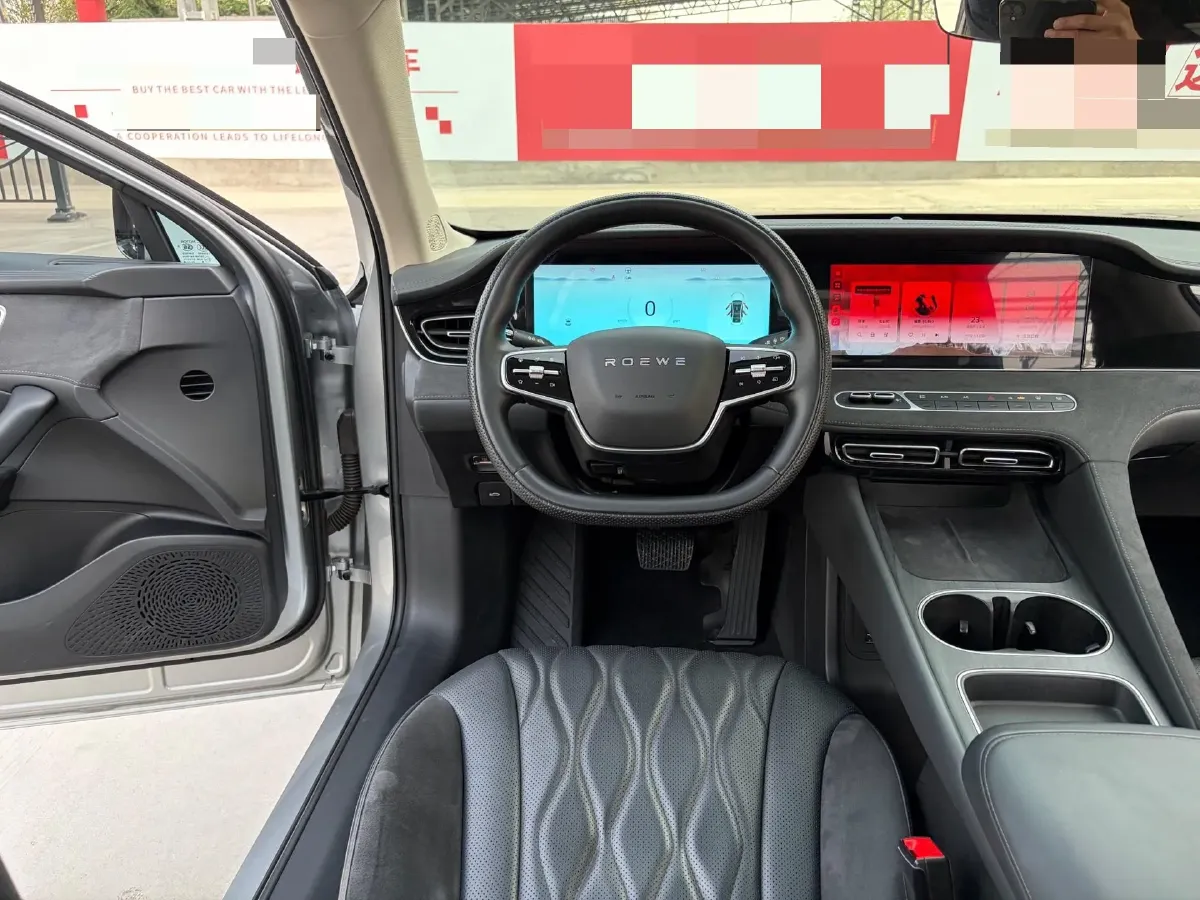 2023 Roewe D7 1.5L 112HP L4 1DHT PHEV 21.4KWH,autocango,china used car exporter,china ev exporter,chinese used car exporter,chinese used ev exporter