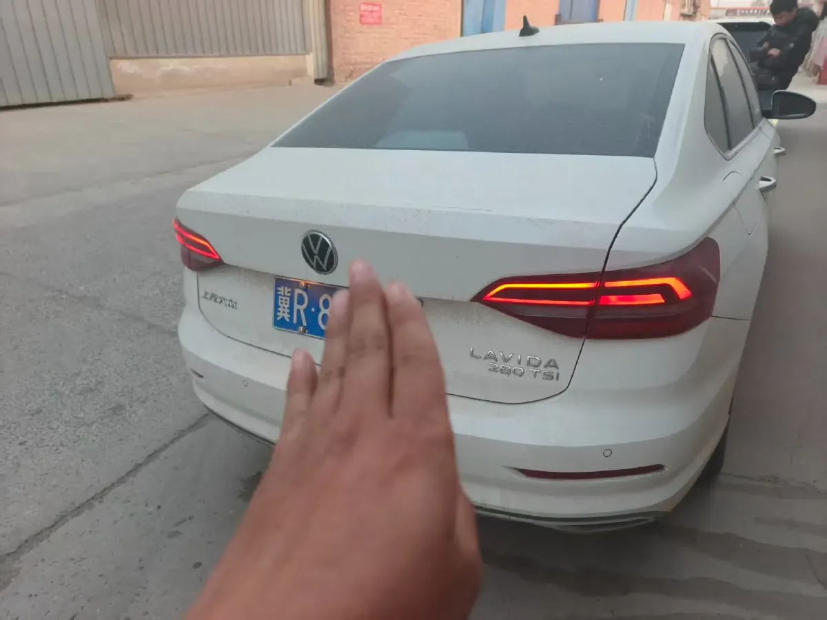 2021 Volkswagen Lavida 1.4T 150HP L4 7DCT,autocango,china used car exporter,china ev exporter,chinese used car exporter,chinese used ev exporter