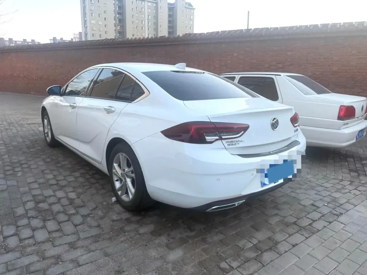 2020 Buick Regal 1.5T 169HP L4 9AT,autocango,china used car exporter,china ev exporter,chinese used car exporter,chinese used ev exporter