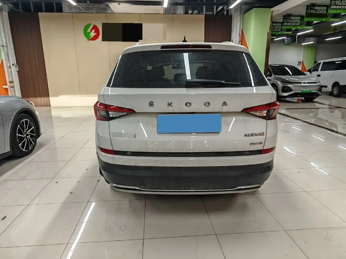 2019 Chevrolet Equinox 2.0T 260HP L4 9AT,autocango,china used car exporter,china ev exporter,chinese used car exporter,chinese used ev exporter