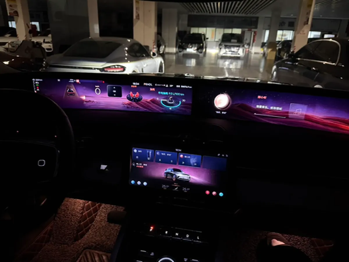 2023 Lincoln Nautilus 2.0T 261HP L4 8AT,autocango,china used car exporter,china ev exporter,chinese used car exporter,chinese used ev exporter