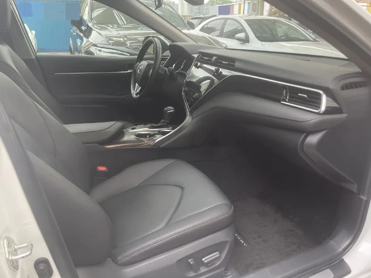 2018 Toyota Camry 2.5L 209HP L4 8AT,autocango,china used car exporter,china ev exporter,chinese used car exporter,chinese used ev exporter