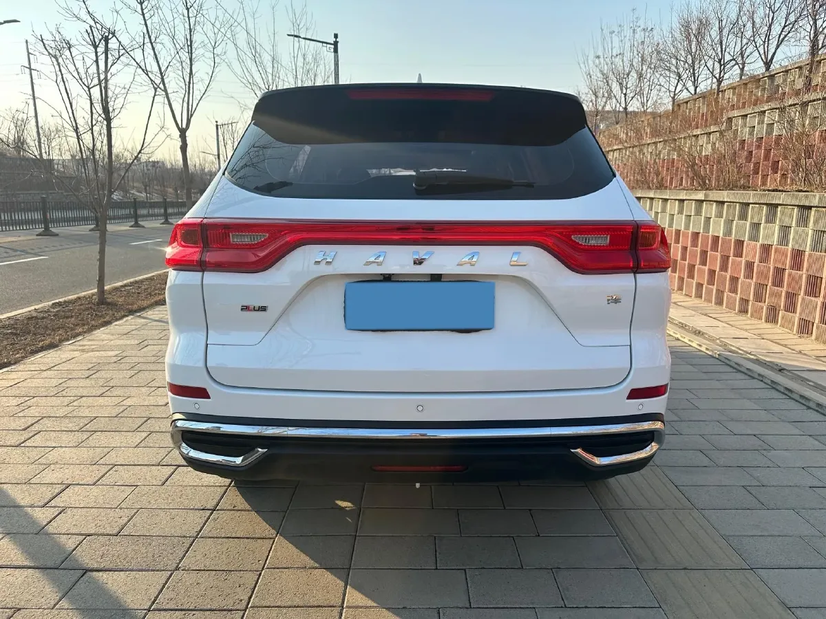 2021 Haval M6 1.5T 150HP L4 7DCT,autocango,china used car exporter,china ev exporter,chinese used car exporter,chinese used ev exporter