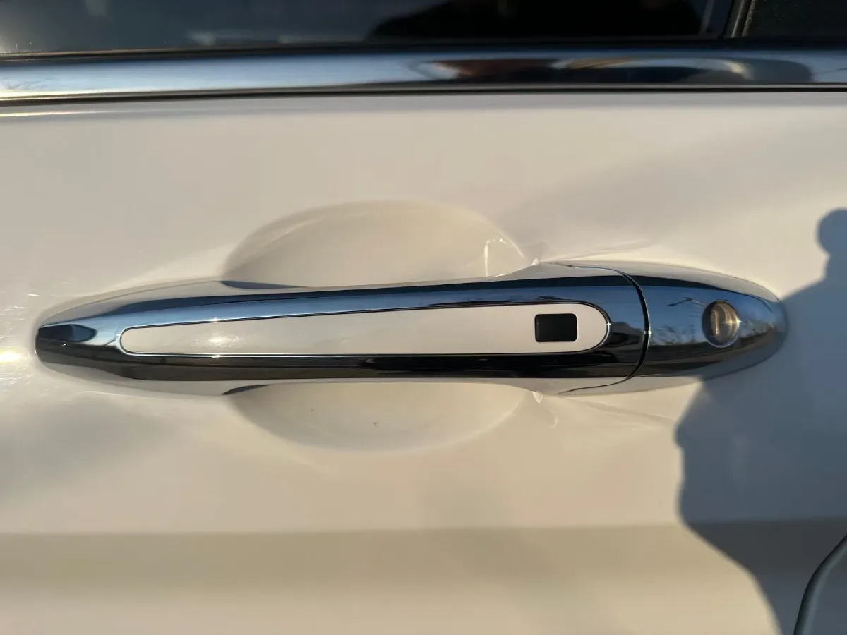 2021 Haval M6 1.5T 150HP L4 7DCT,autocango,china used car exporter,china ev exporter,chinese used car exporter,chinese used ev exporter