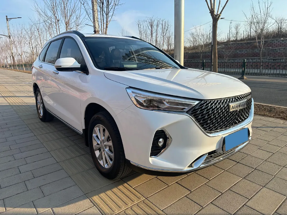 2021 Haval M6 1.5T 150HP L4 7DCT,autocango,china used car exporter,china ev exporter,chinese used car exporter,chinese used ev exporter