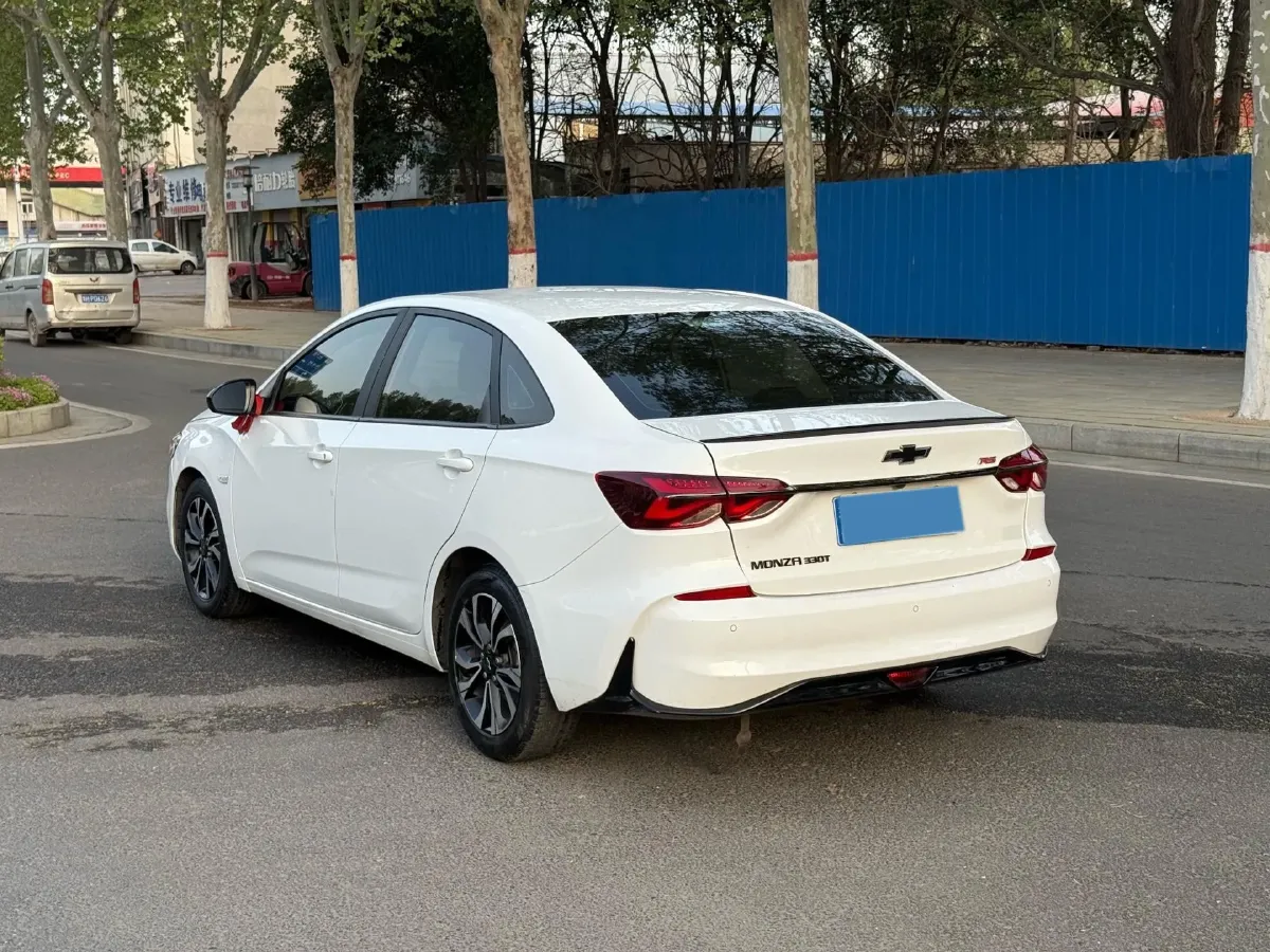 2020 Chevrolet Monza 1.3T 163HP L3 6AT,autocango,china used car exporter,china ev exporter,chinese used car exporter,chinese used ev exporter