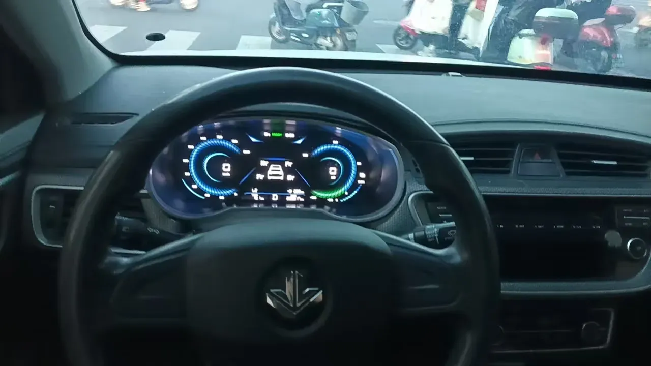 2022 Livan Maple 60s BEV 52.56KWH,autocango,china used car exporter,china ev exporter,chinese used car exporter,chinese used ev exporter