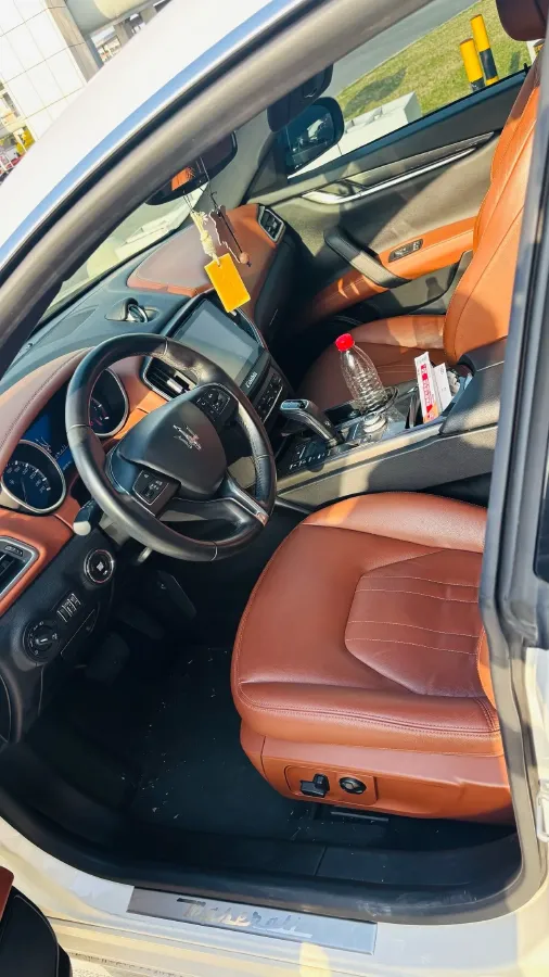 2019 Maserati Ghibli 3.0T 350HP V6 8AT,autocango,china used car exporter,china ev exporter,chinese used car exporter,chinese used ev exporter