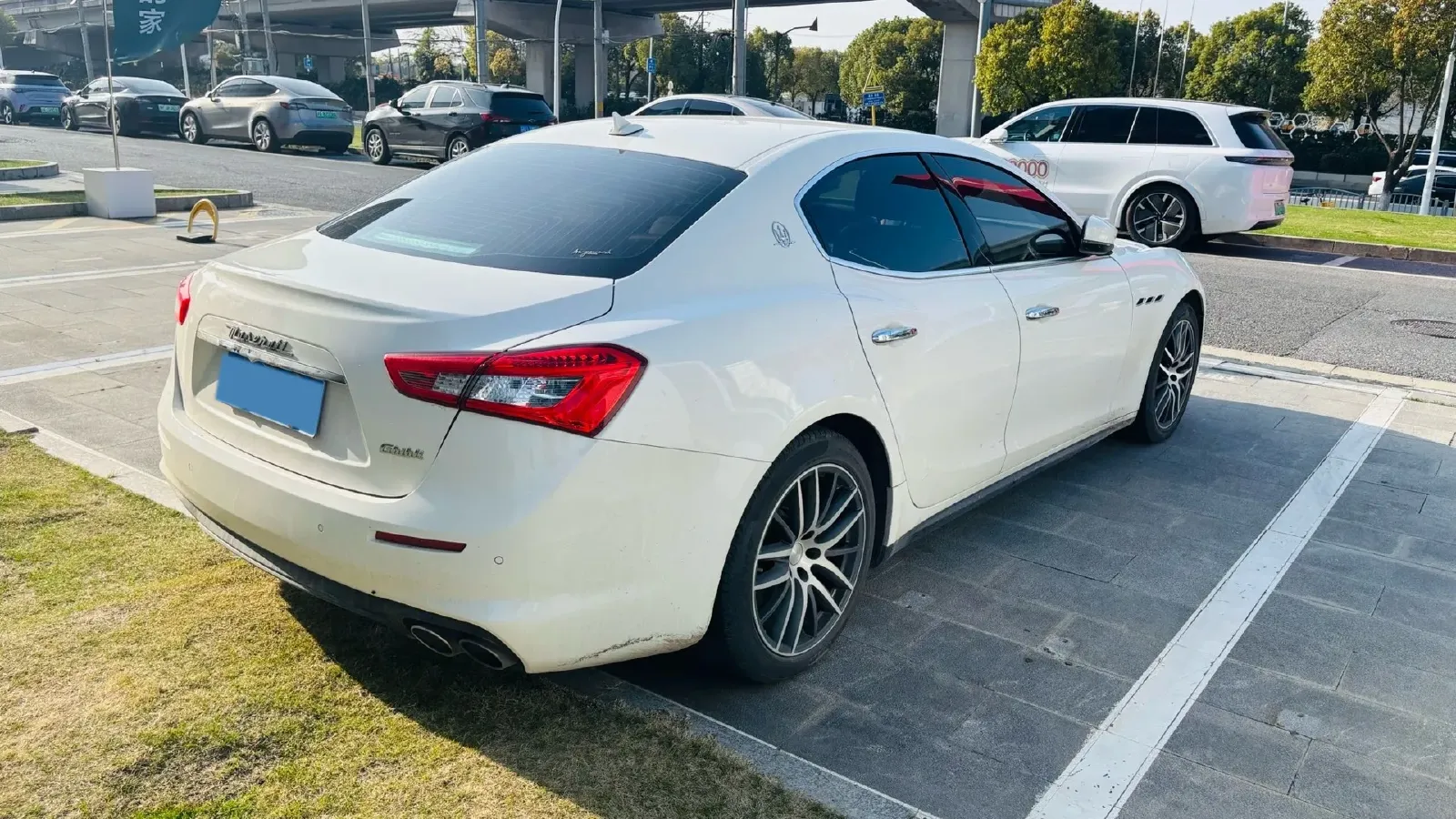 2019 Maserati Ghibli 3.0T 350HP V6 8AT,autocango,china used car exporter,china ev exporter,chinese used car exporter,chinese used ev exporter