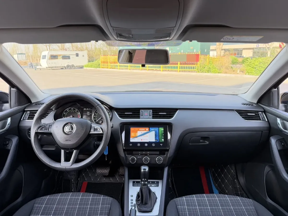 2019 Skoda Octavia 1.5L 116HP L4 6AT,autocango,china used car exporter,china ev exporter,chinese used car exporter,chinese used ev exporter