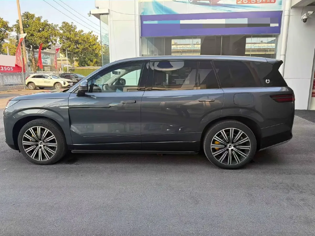 2025 Denza DenzaN9 2.0T 207HP L4 E-CVT PHEV,autocango,china used car exporter,china ev exporter,chinese used car exporter,chinese used ev exporter