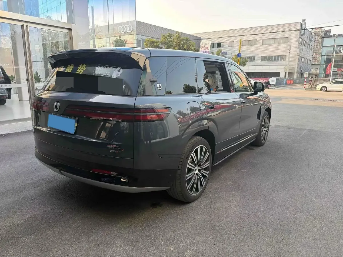 2025 Denza DenzaN9 2.0T 207HP L4 E-CVT PHEV,autocango,china used car exporter,china ev exporter,chinese used car exporter,chinese used ev exporter