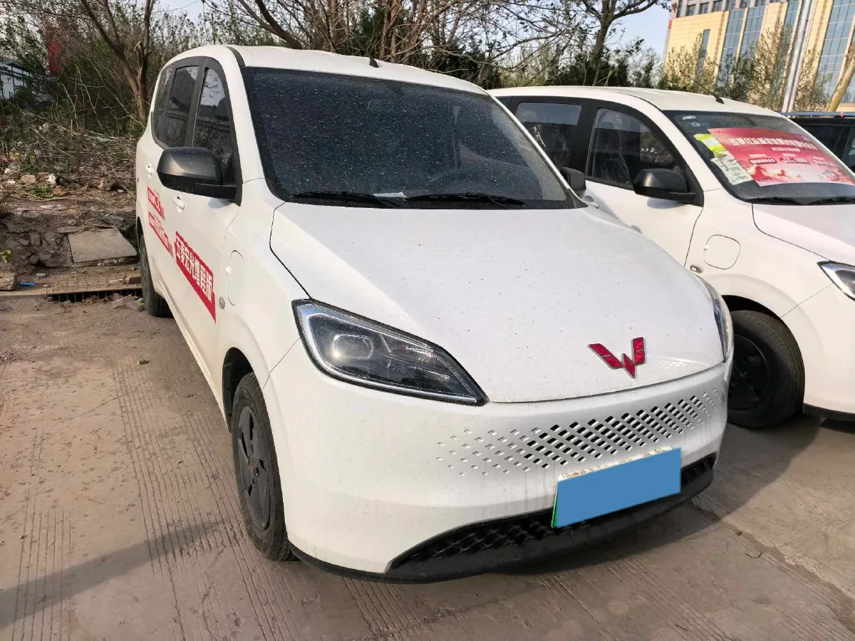 2025 WuLing HongGuang New Energy REEV 99HP REEV,autocango,china used car exporter,china ev exporter,chinese used car exporter,chinese used ev exporter