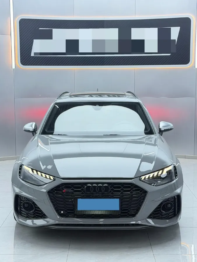 2023 Audi RS 4 2.9T 450HP V6 8AT,autocango,china used car exporter,china ev exporter,chinese used car exporter,chinese used ev exporter