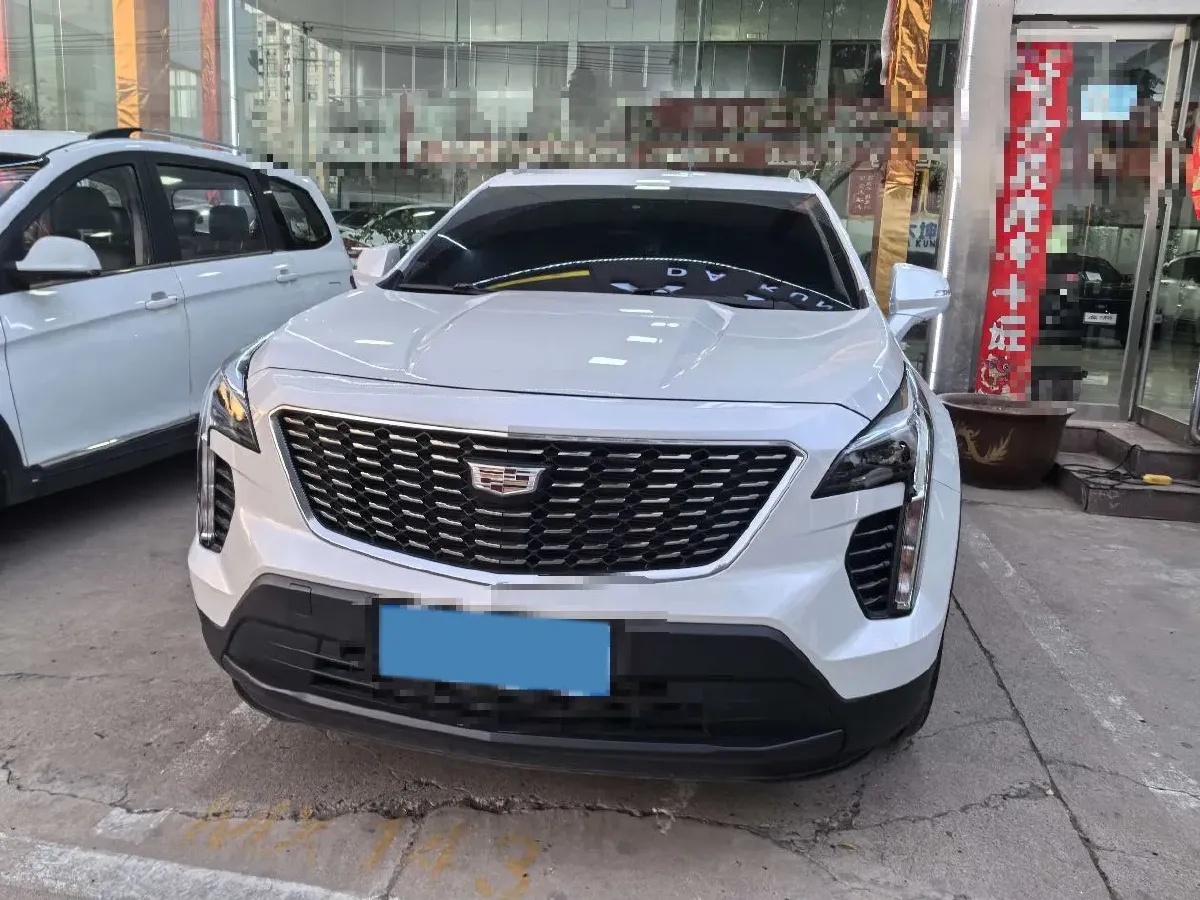 2023 Cadillac XT4 2.0T 237HP L4 9AT,autocango,china used car exporter,china ev exporter,chinese used car exporter,chinese used ev exporter