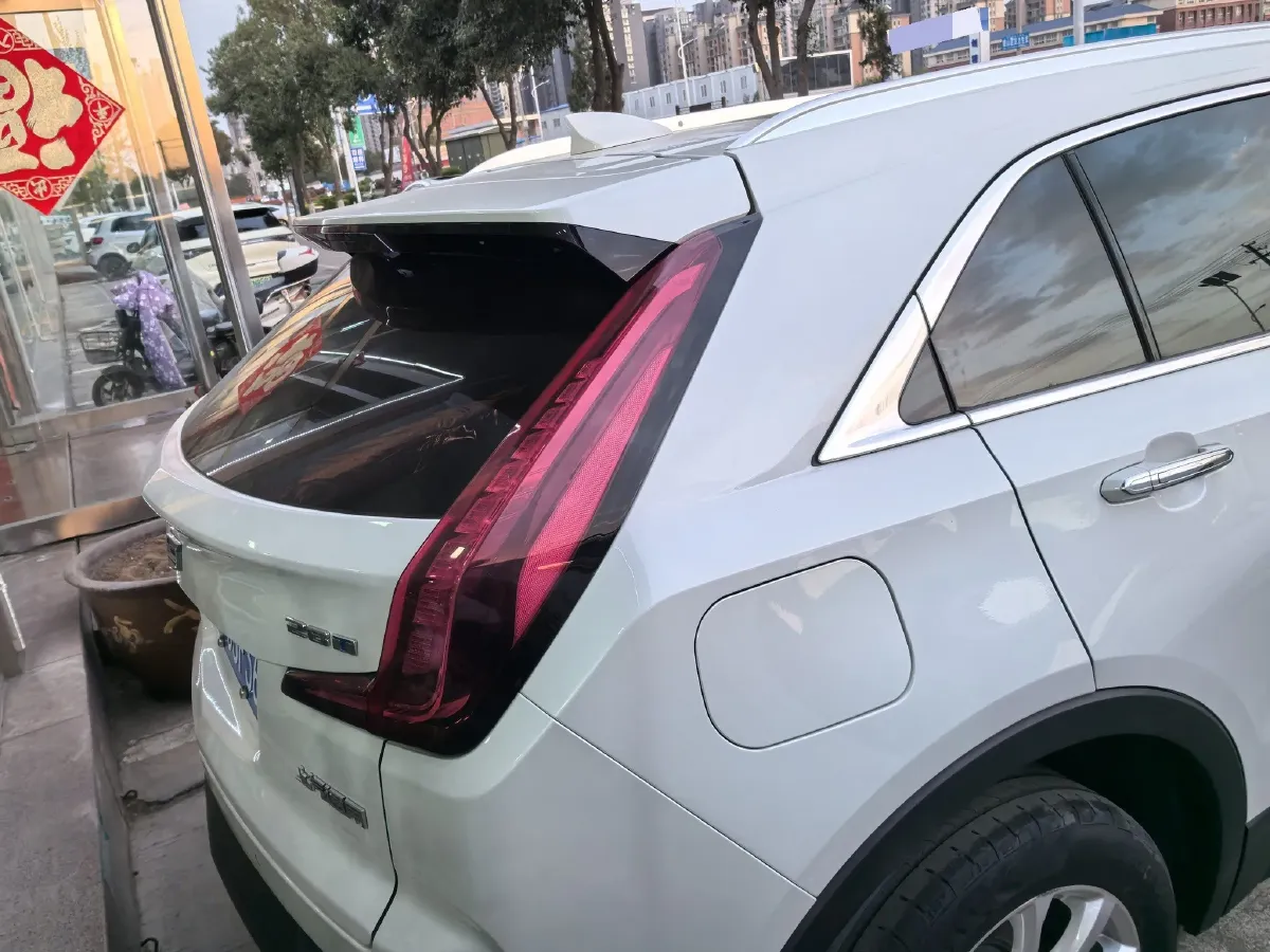 2023 Cadillac XT4 2.0T 237HP L4 9AT,autocango,china used car exporter,china ev exporter,chinese used car exporter,chinese used ev exporter