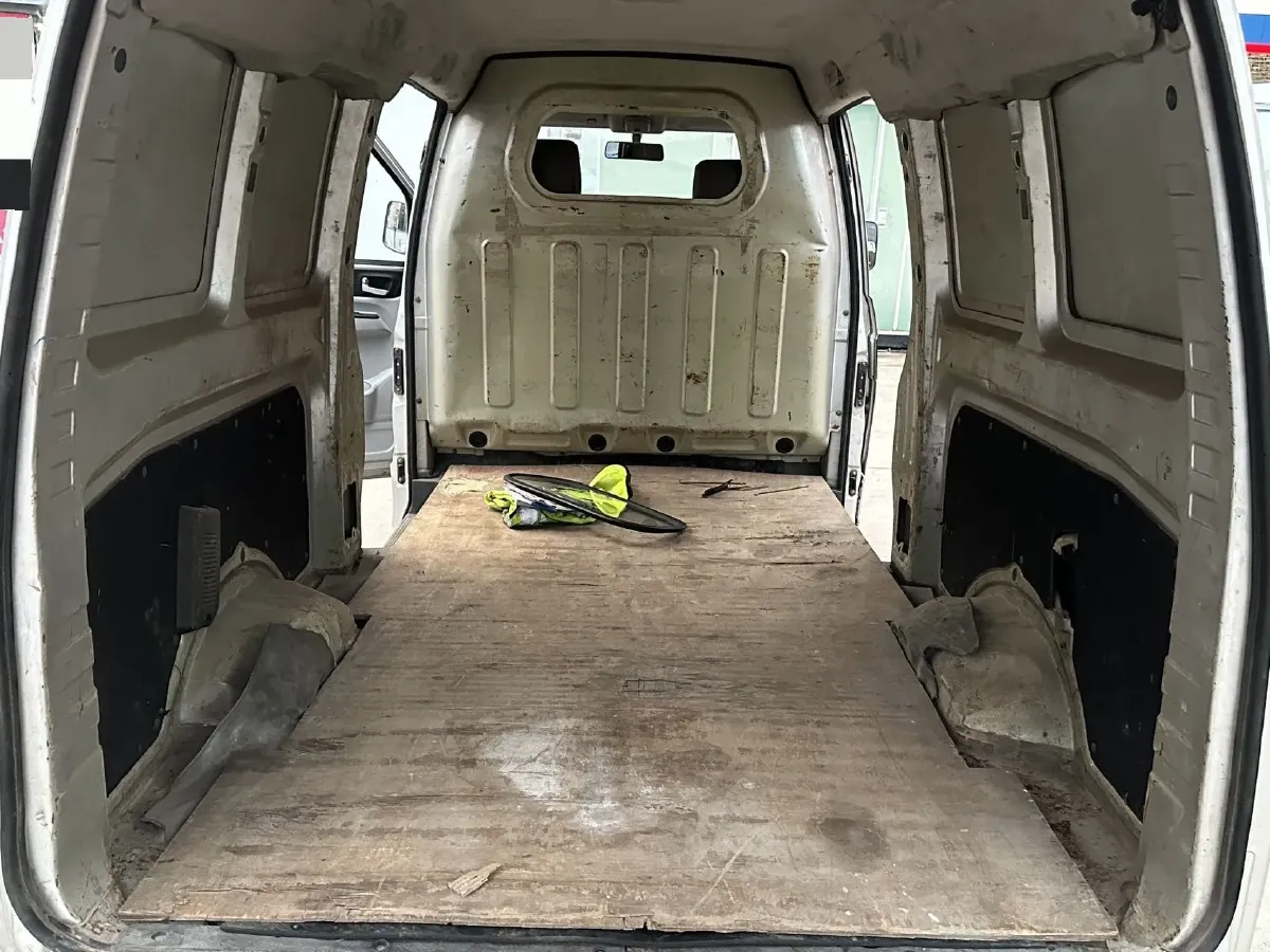 2020 BaoJun RC-5 1.5L 99HP L4 CVT,autocango,china used car exporter,china ev exporter,chinese used car exporter,chinese used ev exporter