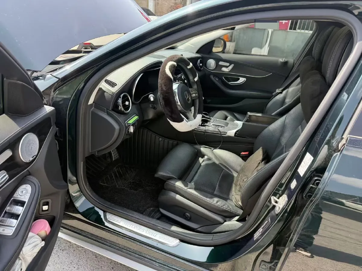 2021 Mercedes-Benz C Class 1.5T 184HP L4 9AT,autocango,china used car exporter,china ev exporter,chinese used car exporter,chinese used ev exporter