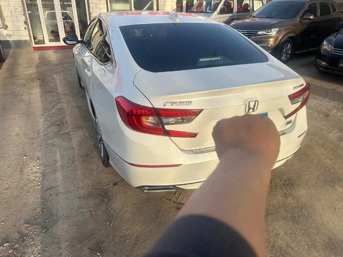 2018 Honda Accord 1.5T 194HP L4 CVT,autocango,china used car exporter,china ev exporter,chinese used car exporter,chinese used ev exporter