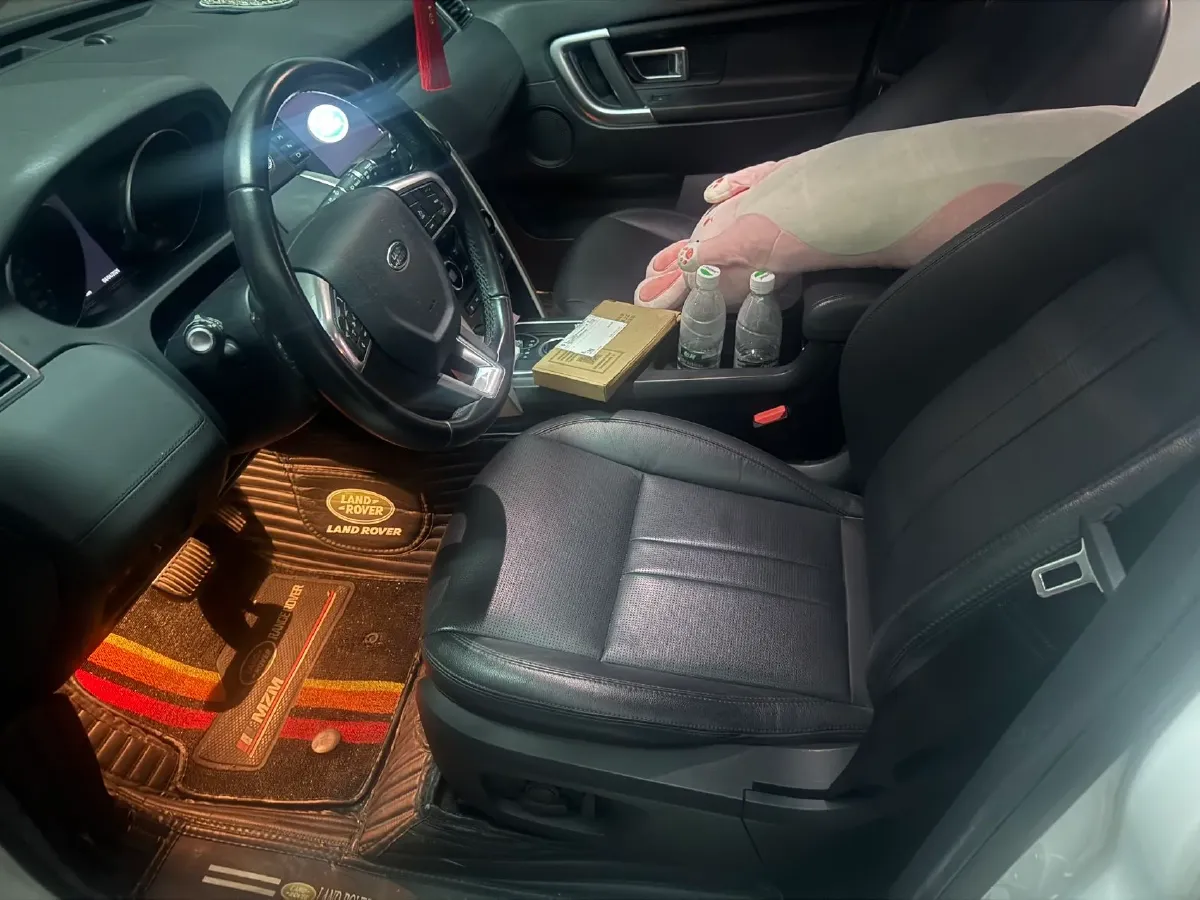 2019 Land Rover Discovery Sport 2.0T 241HP L4 9AT,autocango,china used car exporter,china ev exporter,chinese used car exporter,chinese used ev exporter