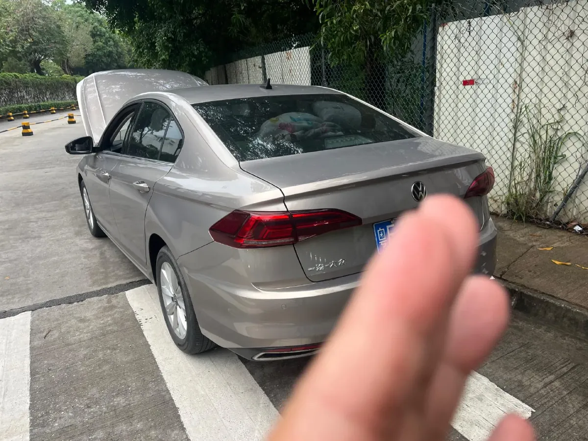 2021 Volkswagen Bora 1.5L 113HP L4 6AT,autocango,china used car exporter,china ev exporter,chinese used car exporter,chinese used ev exporter