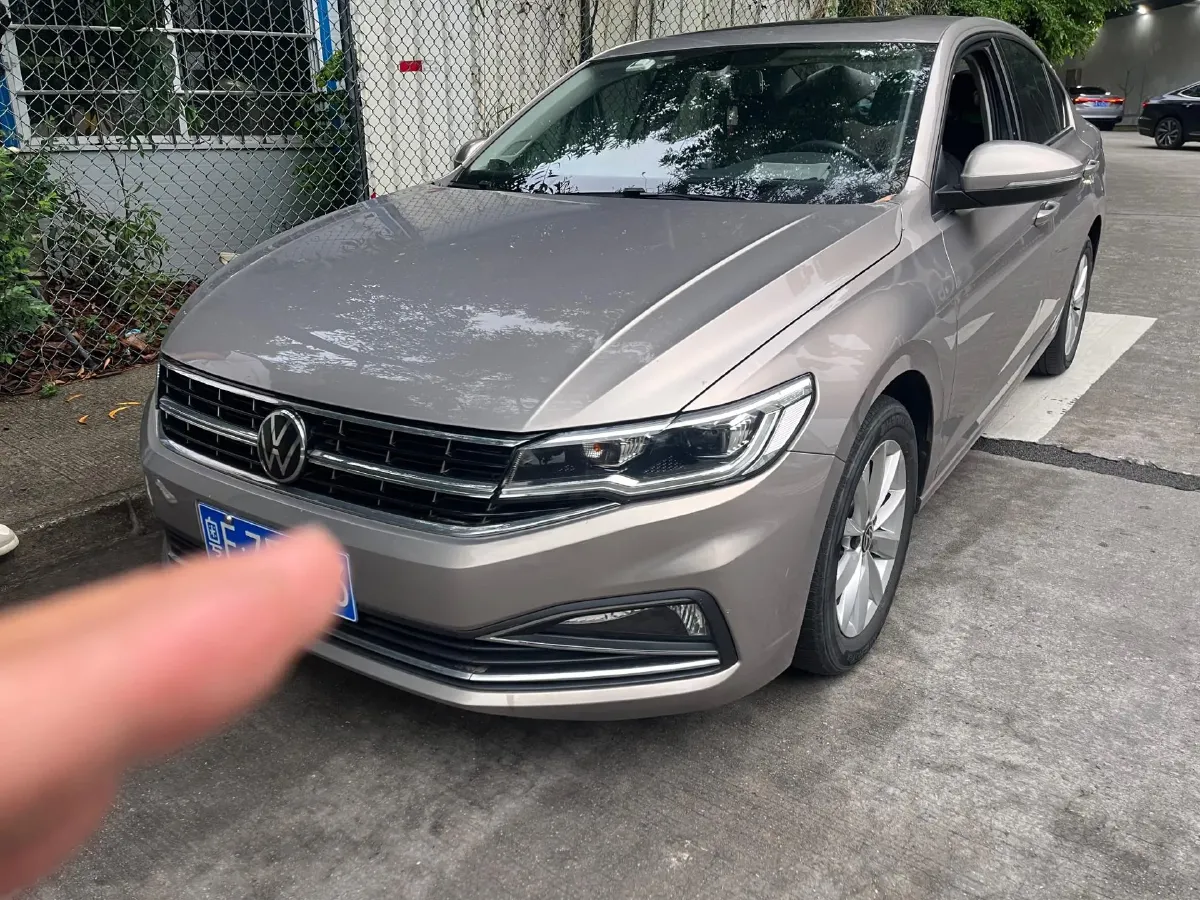 2021 Volkswagen Bora 1.5L 113HP L4 6AT,autocango,china used car exporter,china ev exporter,chinese used car exporter,chinese used ev exporter