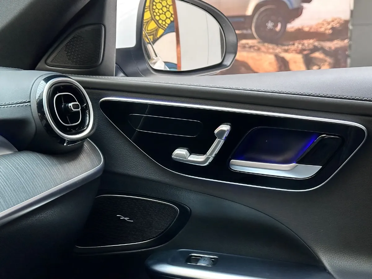 2022 Mercedes-Benz C Class 1.5T 170HP L4 9AT,autocango,china used car exporter,china ev exporter,chinese used car exporter,chinese used ev exporter