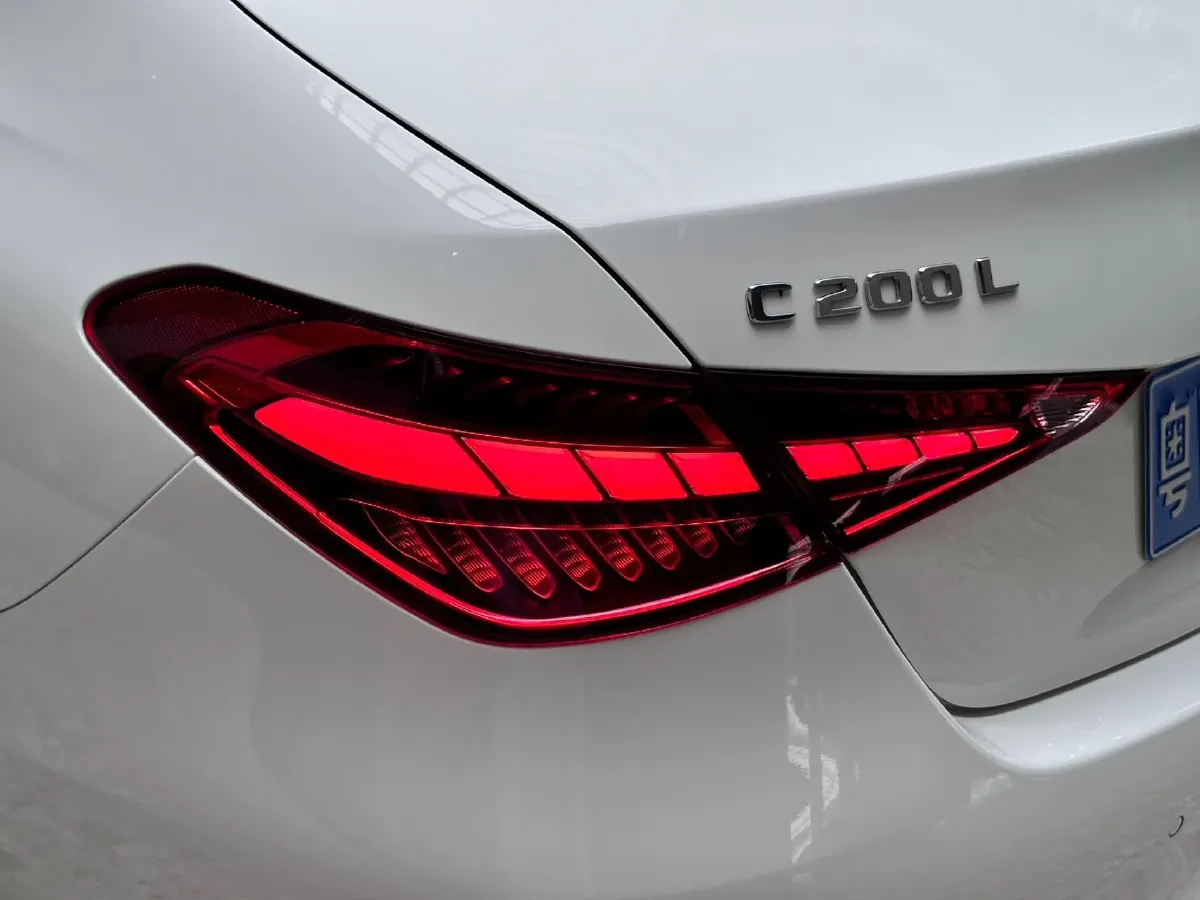 2022 Mercedes-Benz C Class 1.5T 170HP L4 9AT,autocango,china used car exporter,china ev exporter,chinese used car exporter,chinese used ev exporter