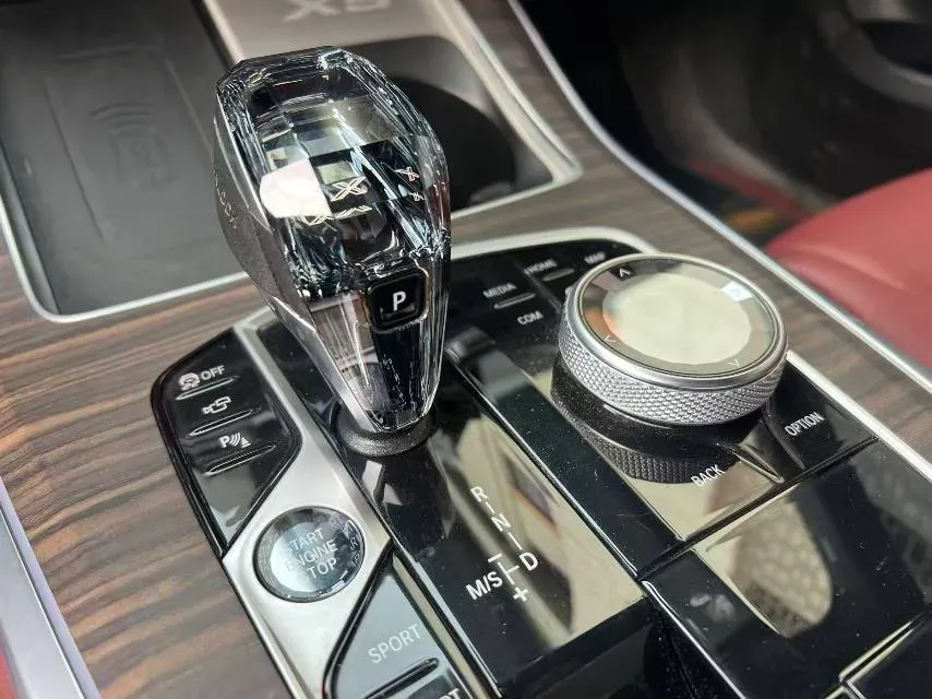 2022 BMW X5 3.0T 333HP L6 8AT,autocango,china used car exporter,china ev exporter,chinese used car exporter,chinese used ev exporter