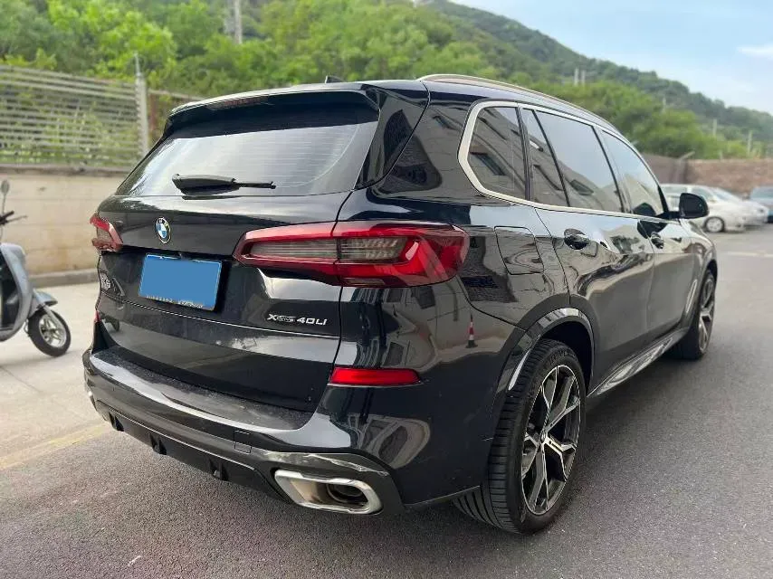 2022 BMW X5 3.0T 333HP L6 8AT,autocango,china used car exporter,china ev exporter,chinese used car exporter,chinese used ev exporter