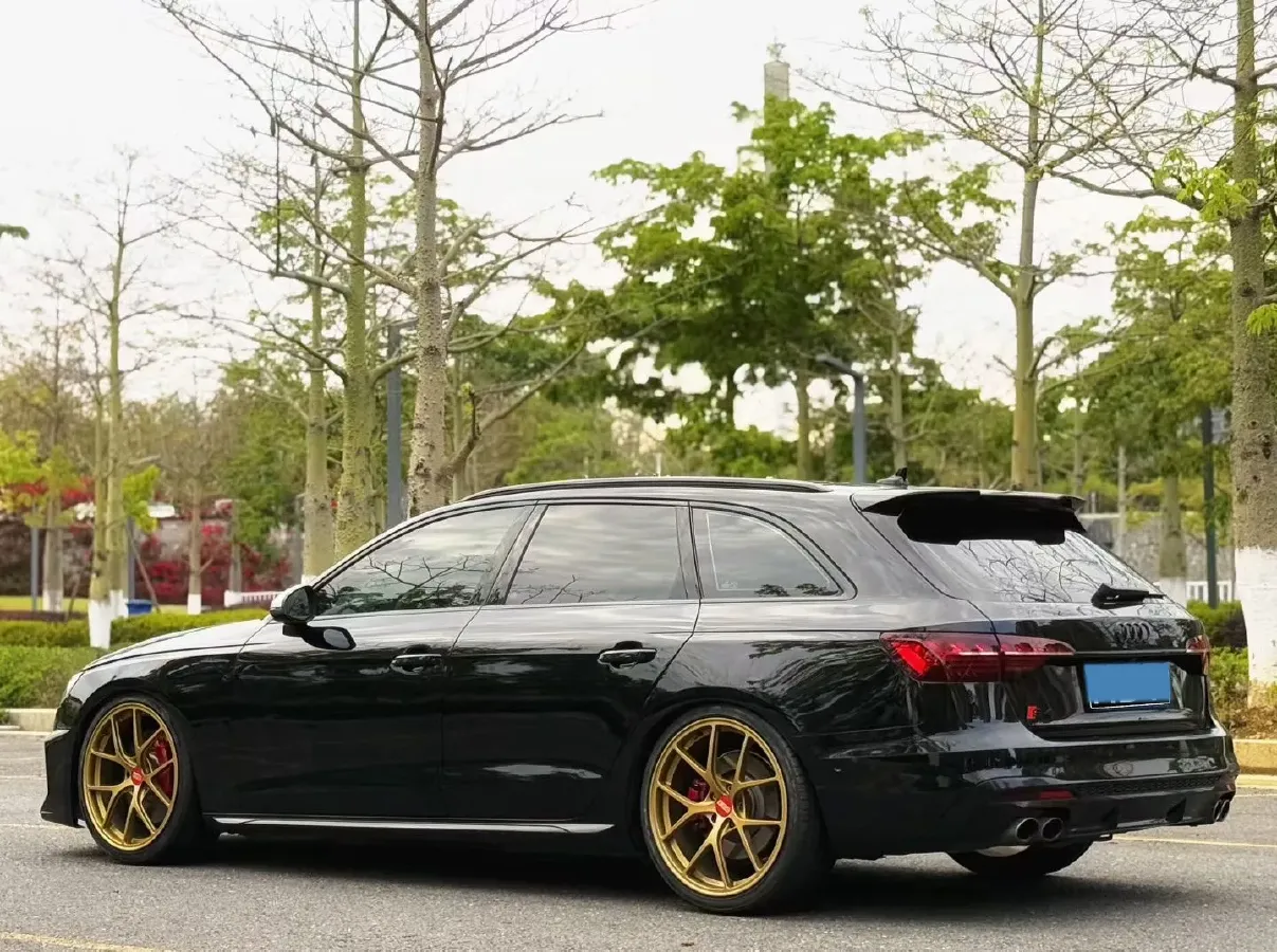 2023 Audi S4 3.0T 354HP V6 8AT,autocango,china used car exporter,china ev exporter,chinese used car exporter,chinese used ev exporter