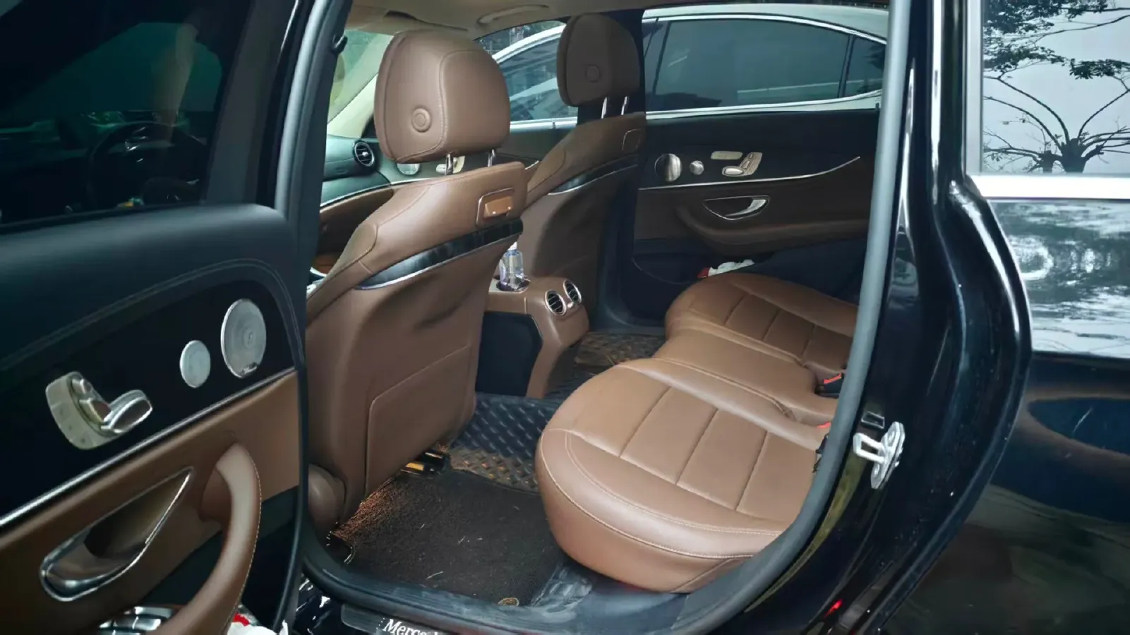 2020 Mercedes-Benz E Class 2.0T 258HP L4 9AT,autocango,china used car exporter,china ev exporter,chinese used car exporter,chinese used ev exporter