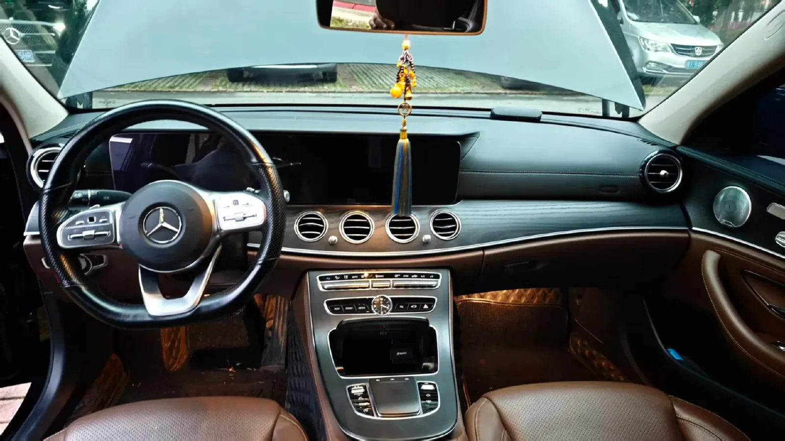 2020 Mercedes-Benz E Class 2.0T 258HP L4 9AT,autocango,china used car exporter,china ev exporter,chinese used car exporter,chinese used ev exporter