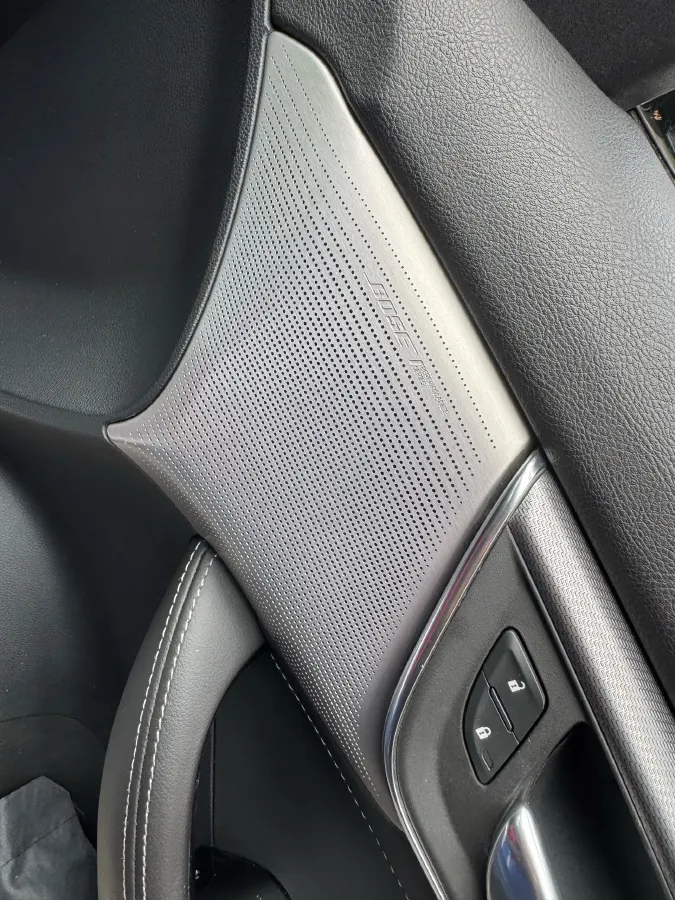 2020 Cadillac CT5 2.0T 241HP L4 10AT,autocango,china used car exporter,china ev exporter,chinese used car exporter,chinese used ev exporter