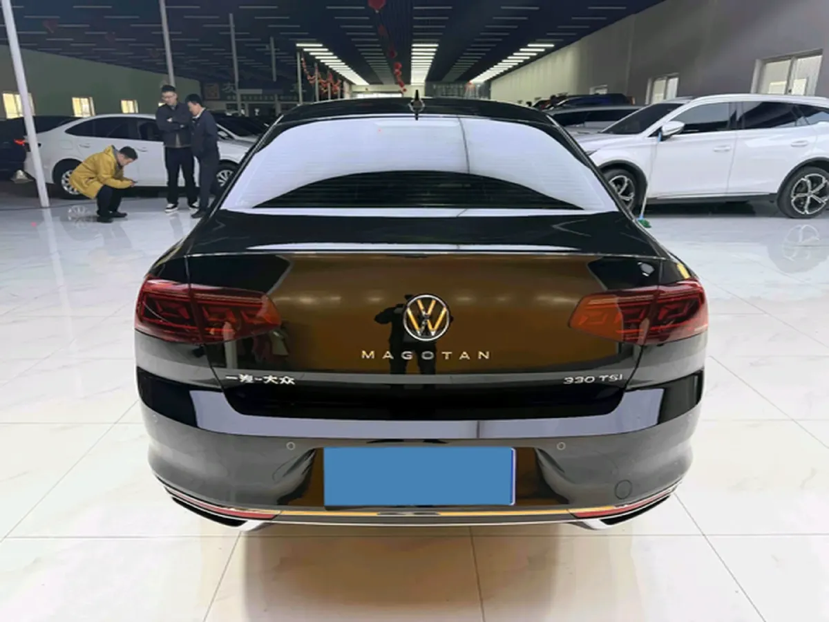 2024 Volkswagen Magotan 2.0T 186HP L4 7DCT,autocango,china used car exporter,china ev exporter,chinese used car exporter,chinese used ev exporter