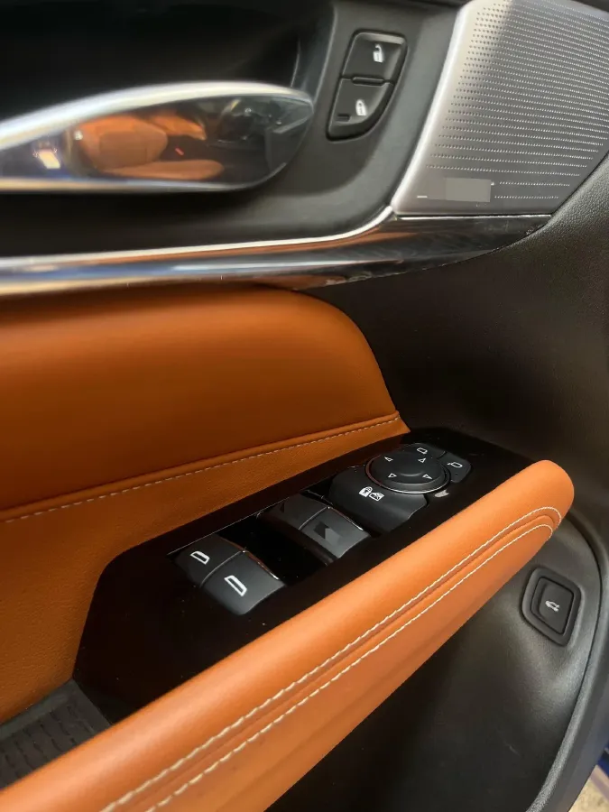 2022 Cadillac CT4 2.0T 237HP L4 8AT,autocango,china used car exporter,china ev exporter,chinese used car exporter,chinese used ev exporter